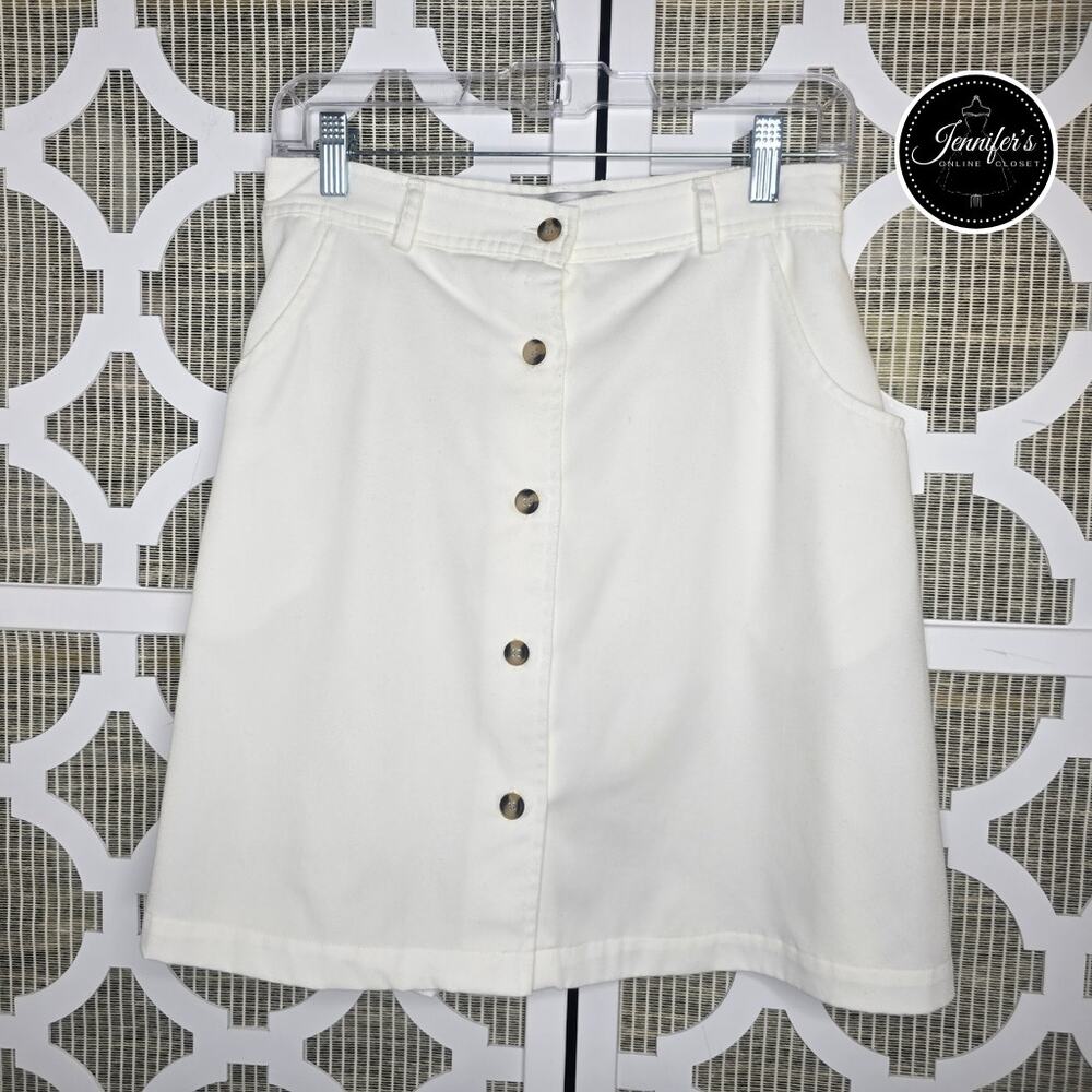Karen Scott White Button Front Casual Skort Size 12